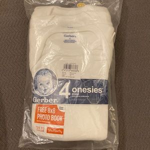 NWT Gerber White Onesies. Size 3T. 4-Pack.